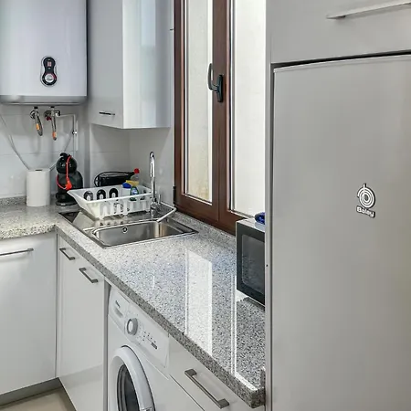 Apartment Amazing In With Kitchen Estepona